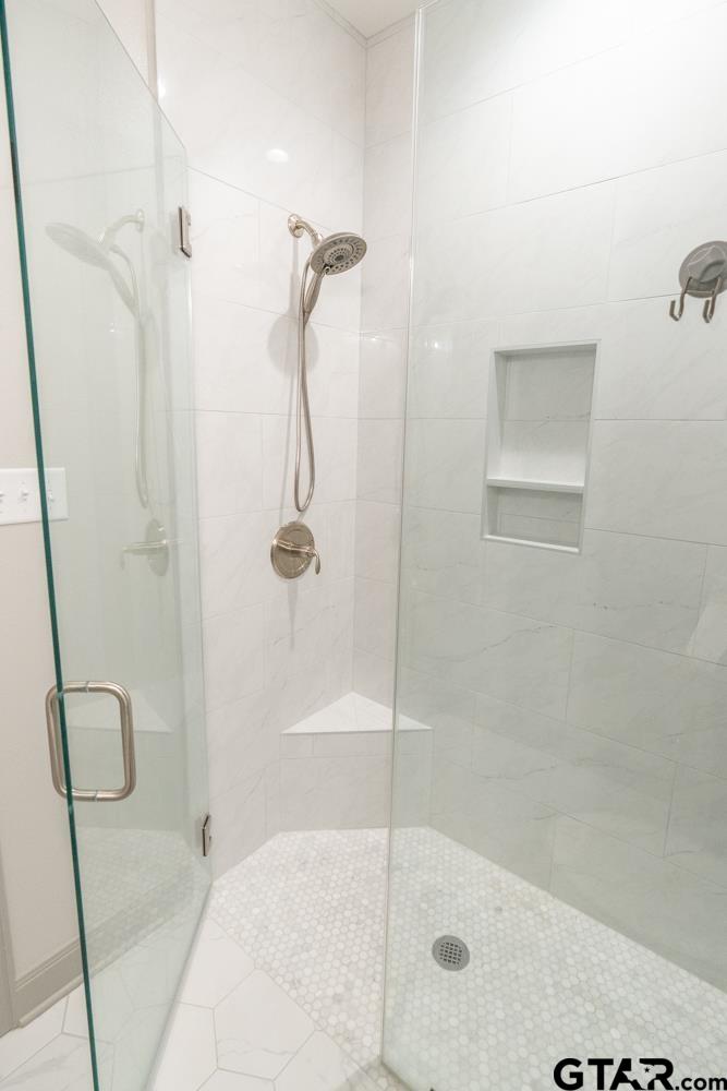 3531 Chapel View Tyler, TX 75707 - Photo 29 of 48 a bathroom with a shower