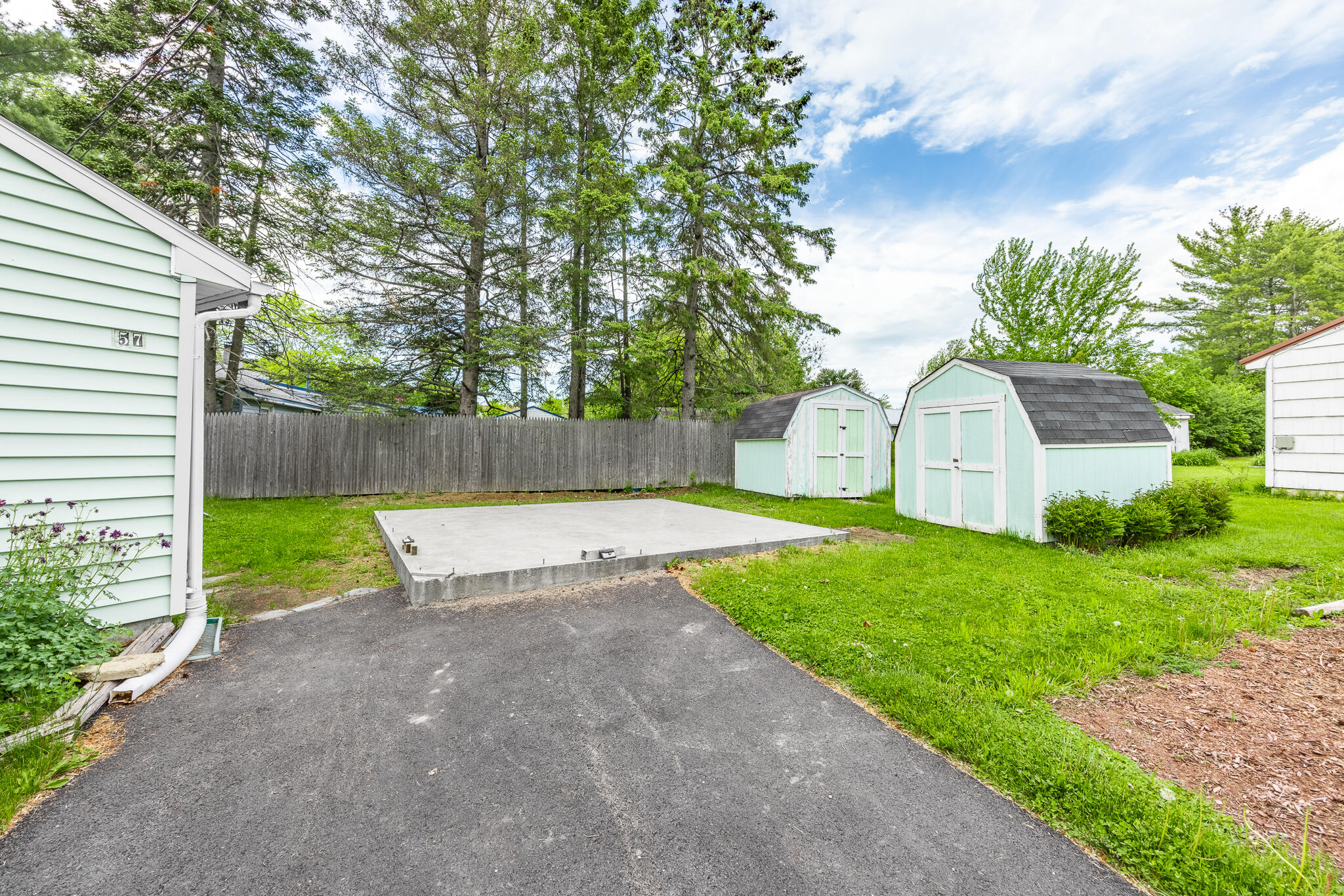 57 Naylor Street Bangor, ME 04401 - Photo 4 of 22 Exteriors