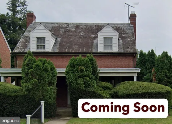 $499,000 | 810 Dahlia Street Northwest, Washington, DC 20012
