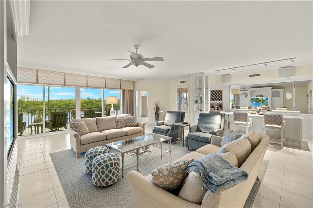 425 Dockside Drive, Unit 301 Naples, FL 34110 - Photo 6 of 46