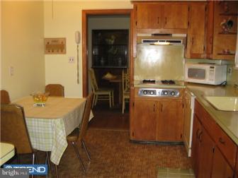 135 Coleman Road Hamilton, NJ 08690 - Photo 5 of 9 Kitchen