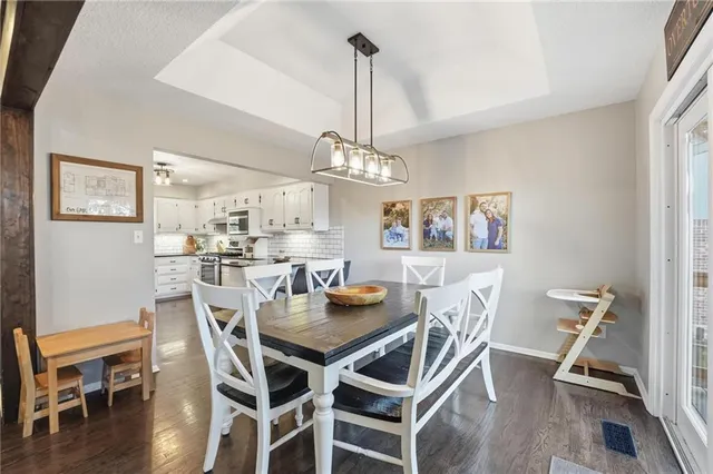 $329,950 | 1716 Northeast Misty Lane, Lee's Summit, MO 64086