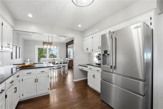 $329,950 | 1716 Northeast Misty Lane, Lee's Summit, MO 64086