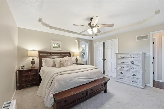 $329,950 | 1716 Northeast Misty Lane, Lee's Summit, MO 64086