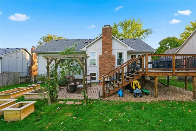 $329,950 | 1716 Northeast Misty Lane, Lee's Summit, MO 64086