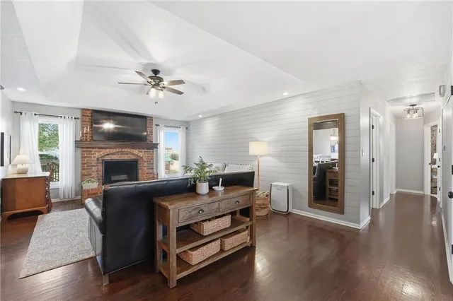 $329,950 | 1716 Northeast Misty Lane, Lee's Summit, MO 64086