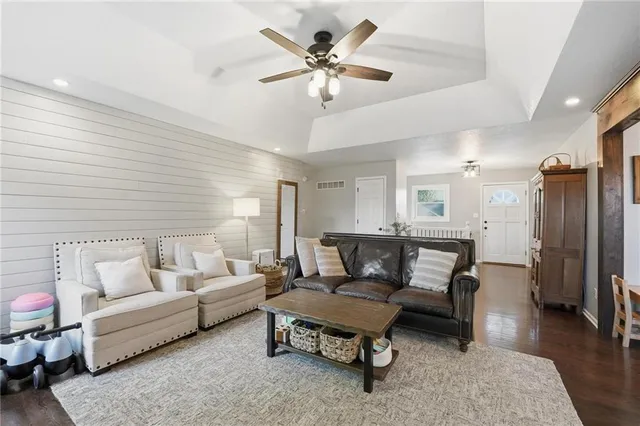 $329,950 | 1716 Northeast Misty Lane, Lee's Summit, MO 64086