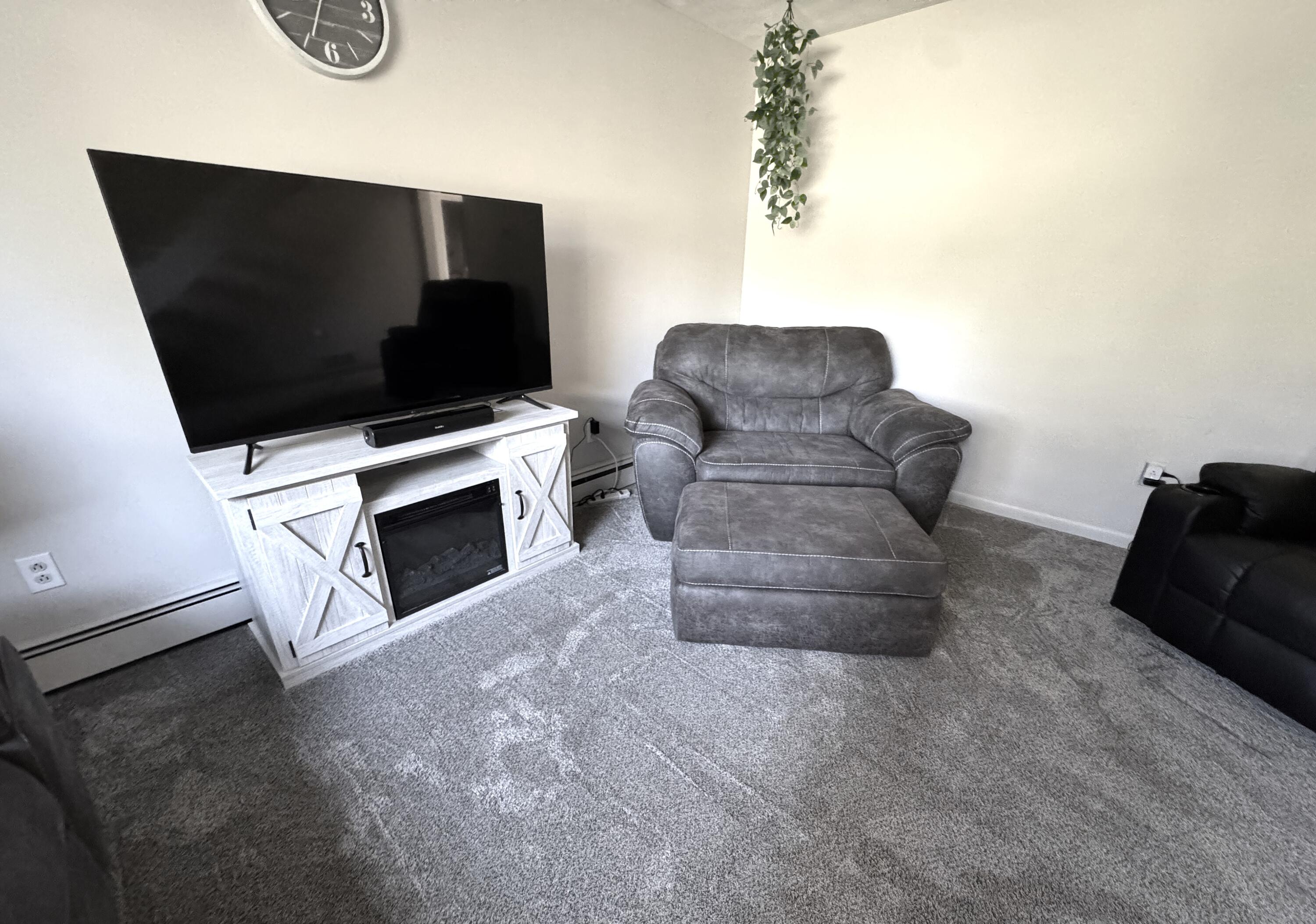 3800 Sheridan Road Lewiston, MI 49756 - Photo 20 of 66 Living Room
