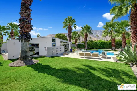 $1,075,000 | 406 East Desert Holly Circle, Palm Springs, CA 92262