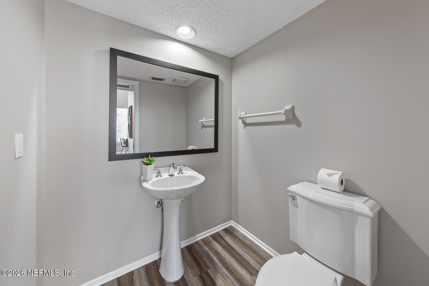 1007 Big Pine Key Atlantic Beach, FL 32233 - Photo 22 of 29 Half Bath