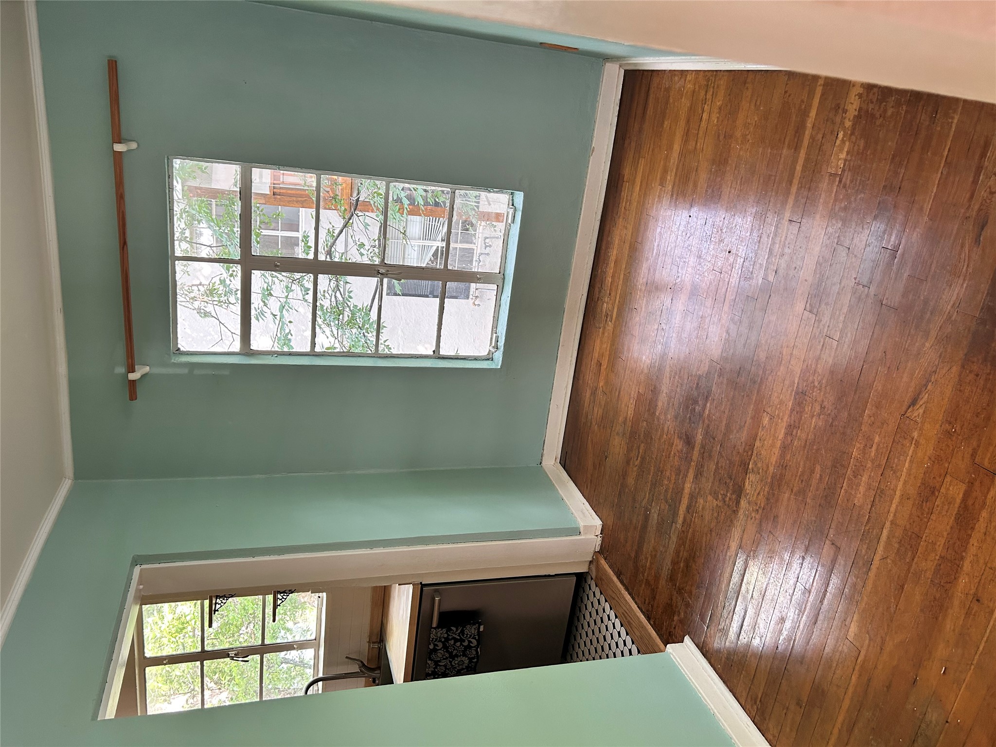 1413 Kirkwood Road, Unit B Austin, TX 78722 - Photo 9 of 15