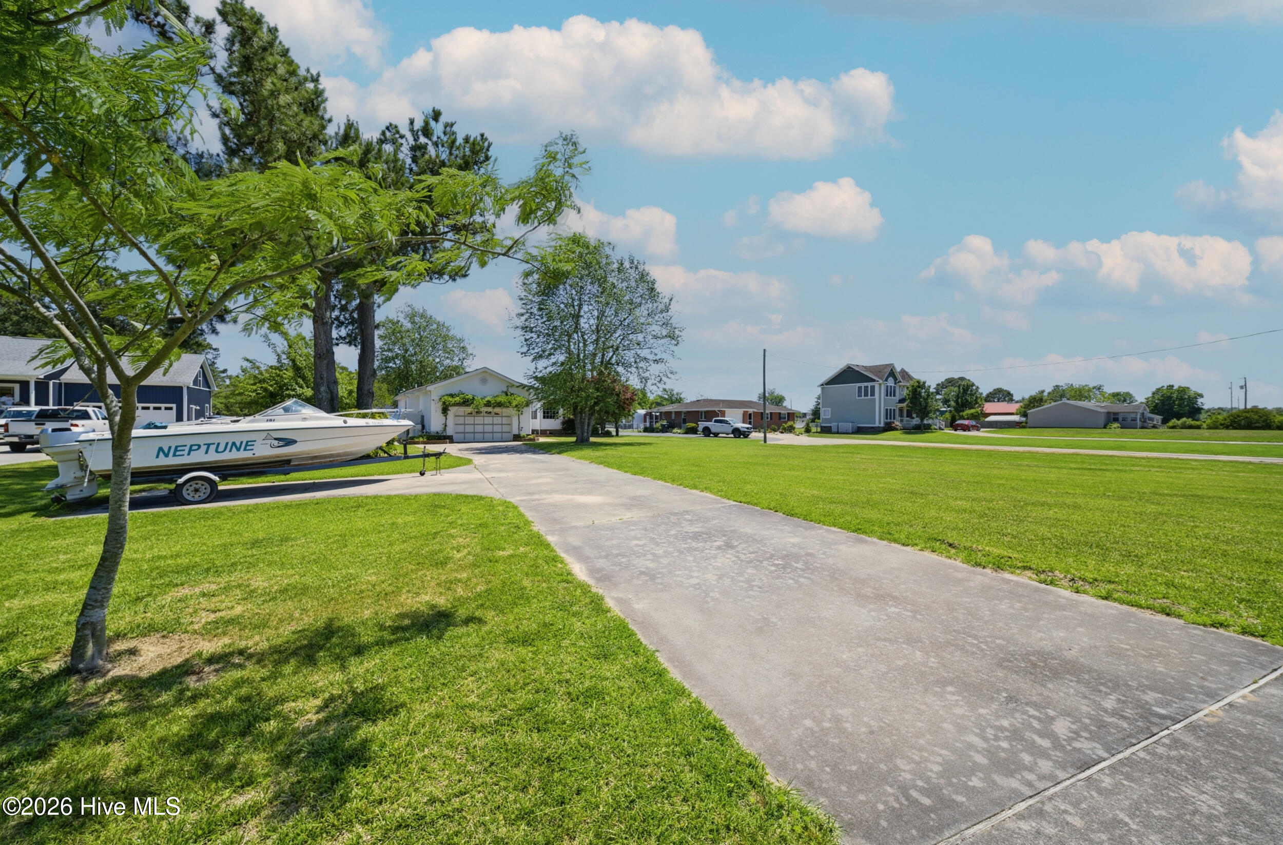 136 Simpson Road Barco, NC 27917 - Photo 5 of 54 front of home