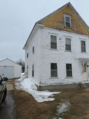 $225,000 | 5 Nichol Street, Paris, ME 04281