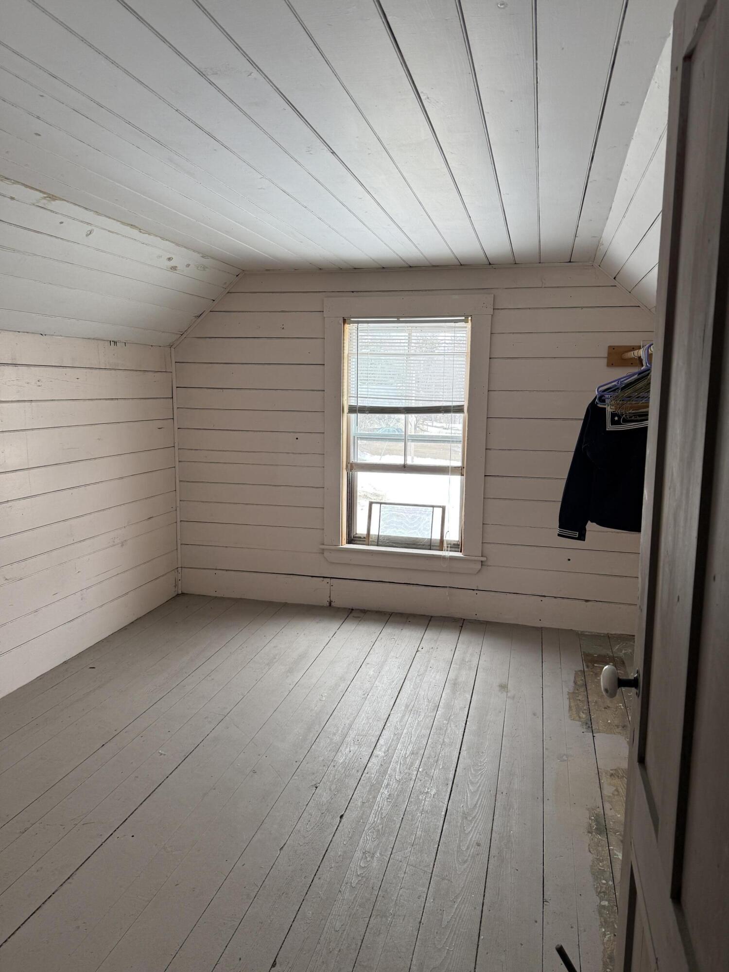 5 Nichol Street Paris, ME 04281 - Photo 17 of 30 IMG_1855