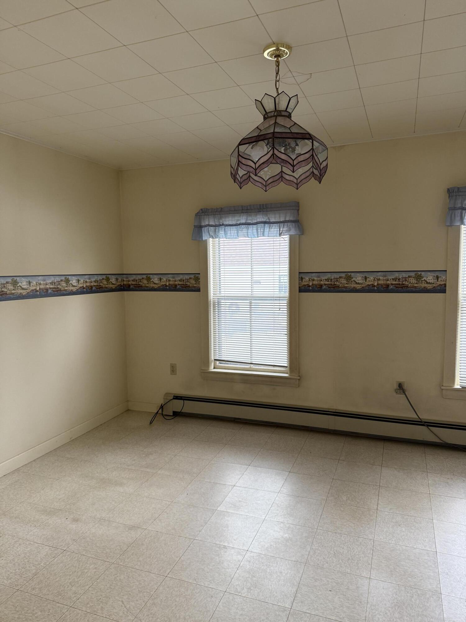 5 Nichol Street Paris, ME 04281 - Photo 2 of 30 Dining room