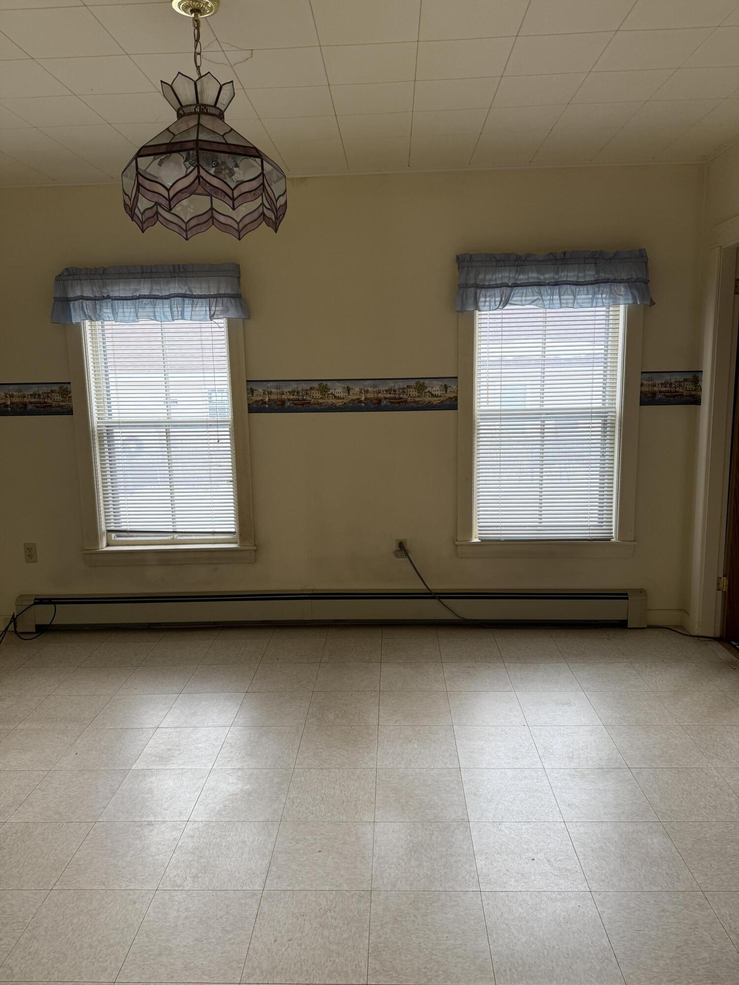 5 Nichol Street Paris, ME 04281 - Photo 3 of 30 Dining room