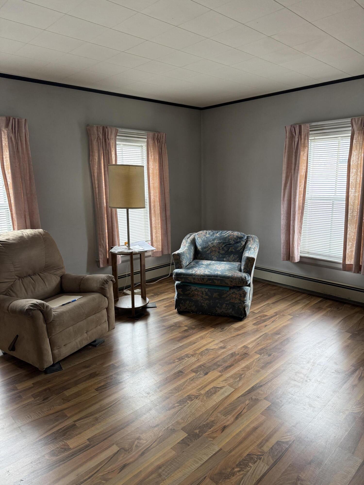 5 Nichol Street Paris, ME 04281 - Photo 10 of 30 Living room