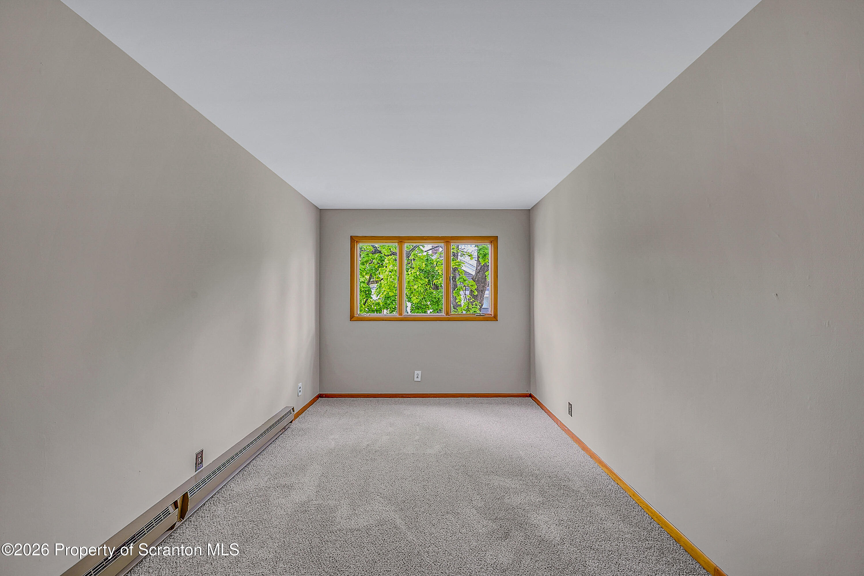 1120 Fisk Street Scranton, PA 18509 - Photo 19 of 22 R Fisk -29