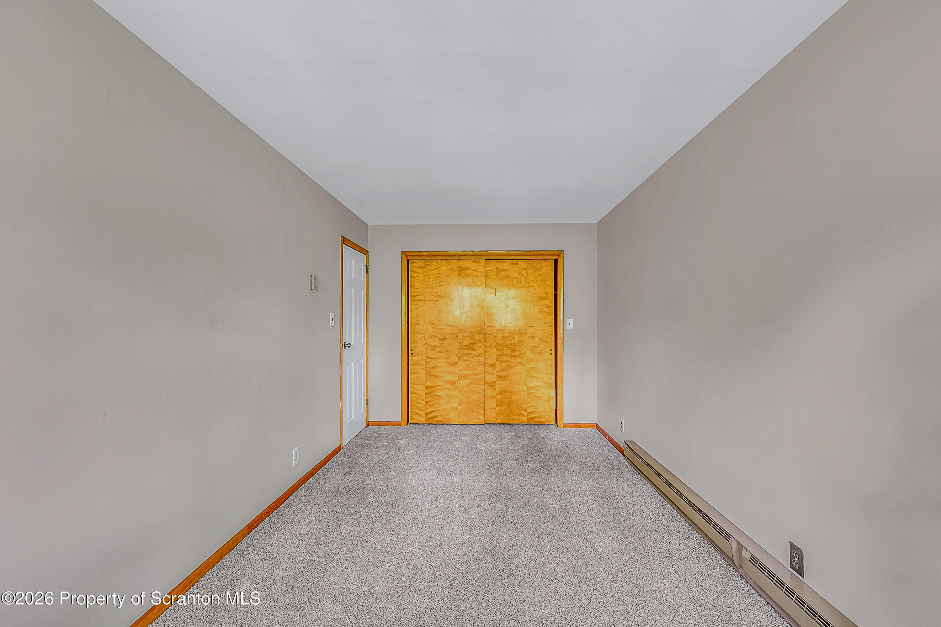 1120 Fisk Street Scranton, PA 18509 - Photo 20 of 22 R Fisk -30