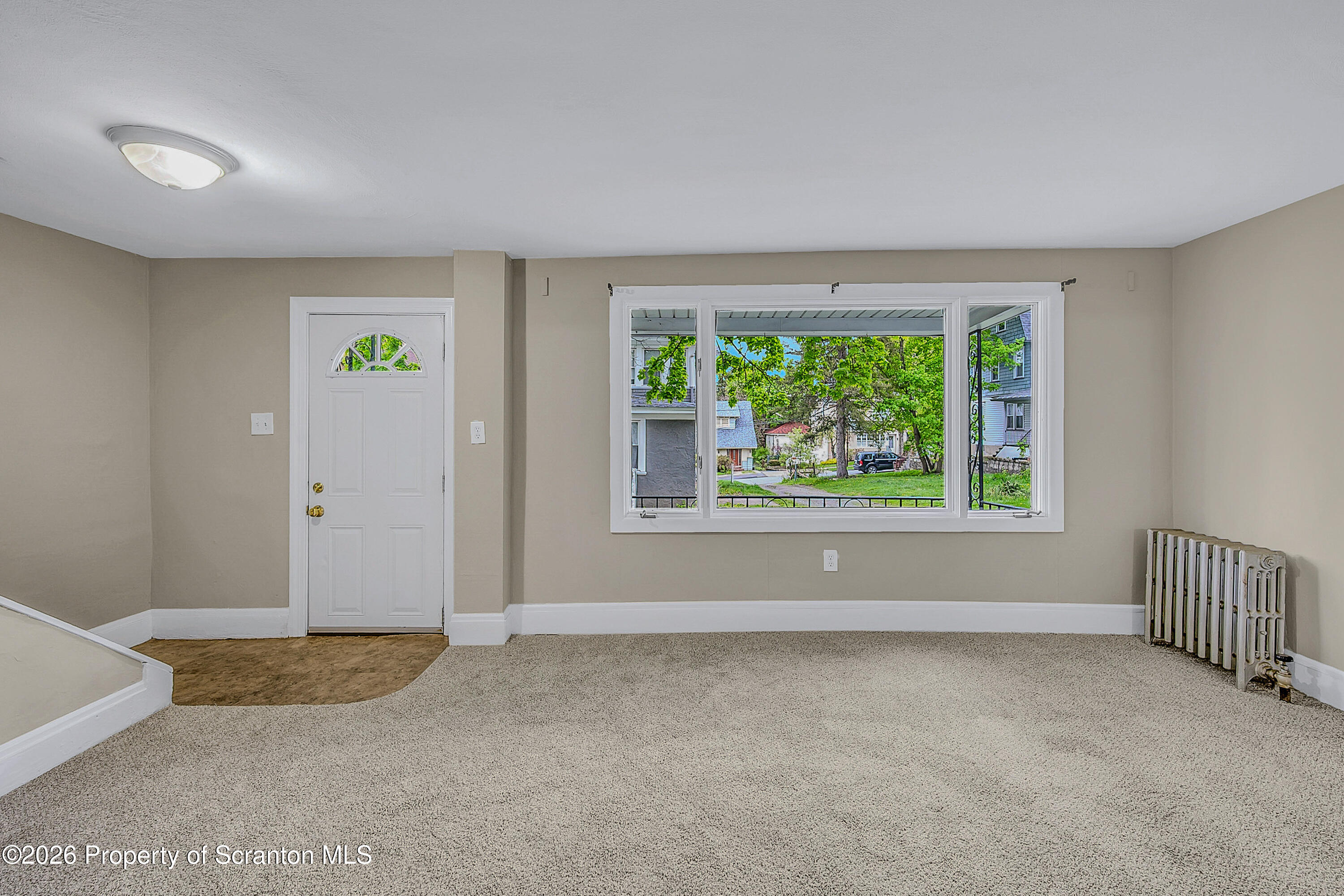1120 Fisk Street Scranton, PA 18509 - Photo 4 of 22 R Fisk -12