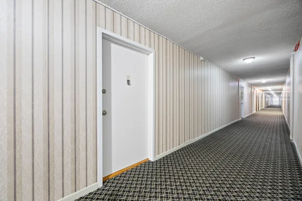 $2,300 | 501 East Dania Beach Boulevard, Unit 55B, Dania Beach, FL 33004