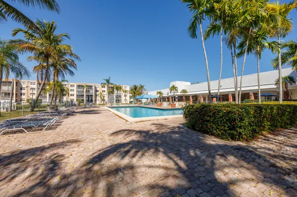 $2,300 | 501 East Dania Beach Boulevard, Unit 55B, Dania Beach, FL 33004
