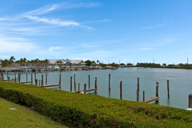 $785,000 | 4303 Marina Villa Drive, Marathon, FL 33050