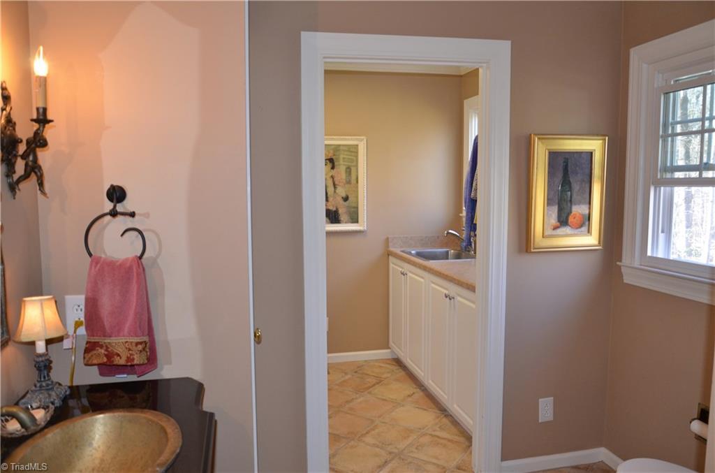 952 Bryanplace Road Winston-Salem, NC 27104 - Photo 13 of 30 Gallery Image 13