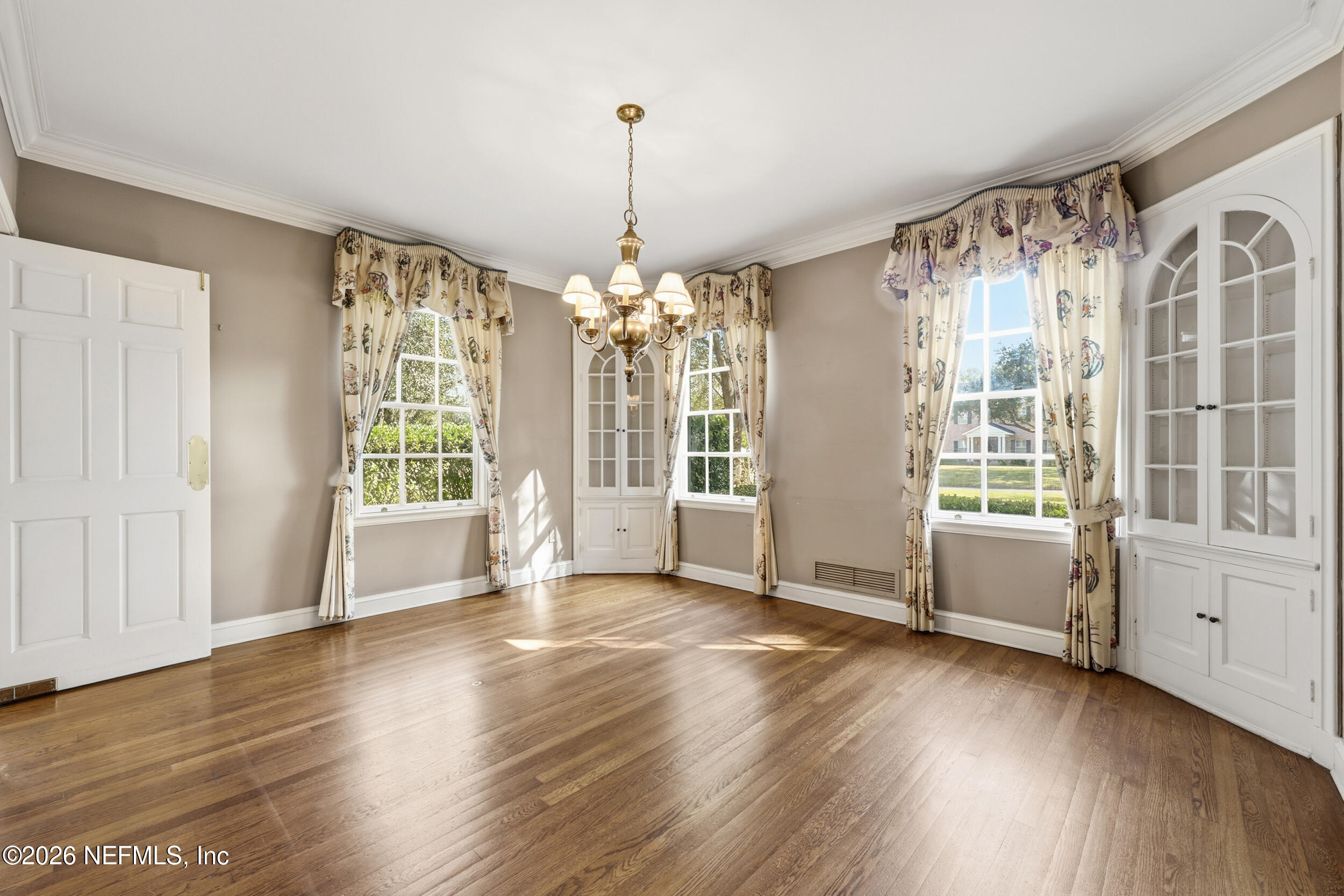 959 Maple Lane Jacksonville, FL 32207 - Photo 28 of 132 DINING ROOM