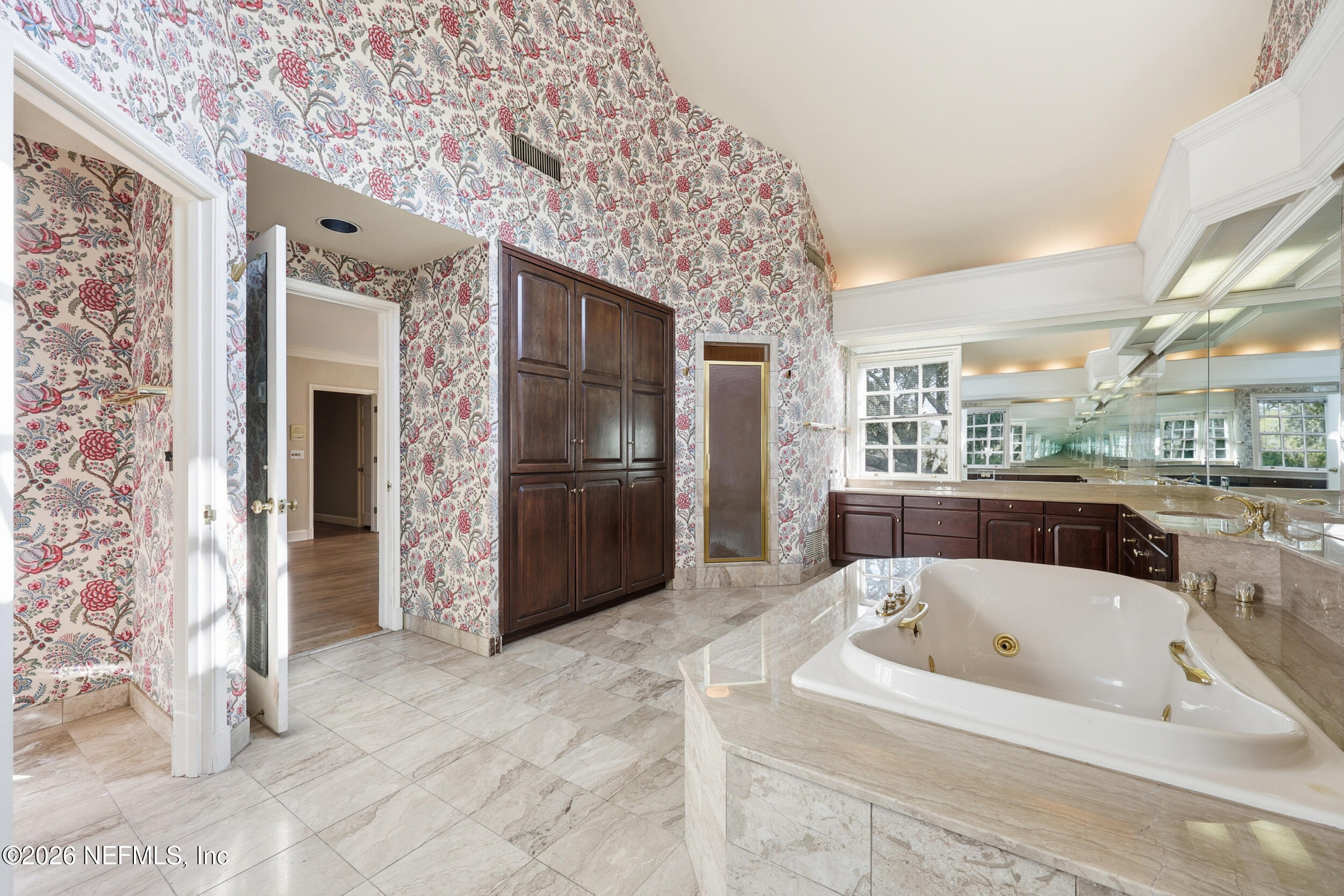 959 Maple Lane Jacksonville, FL 32207 - Photo 58 of 132 PRIMARY BATHROOM