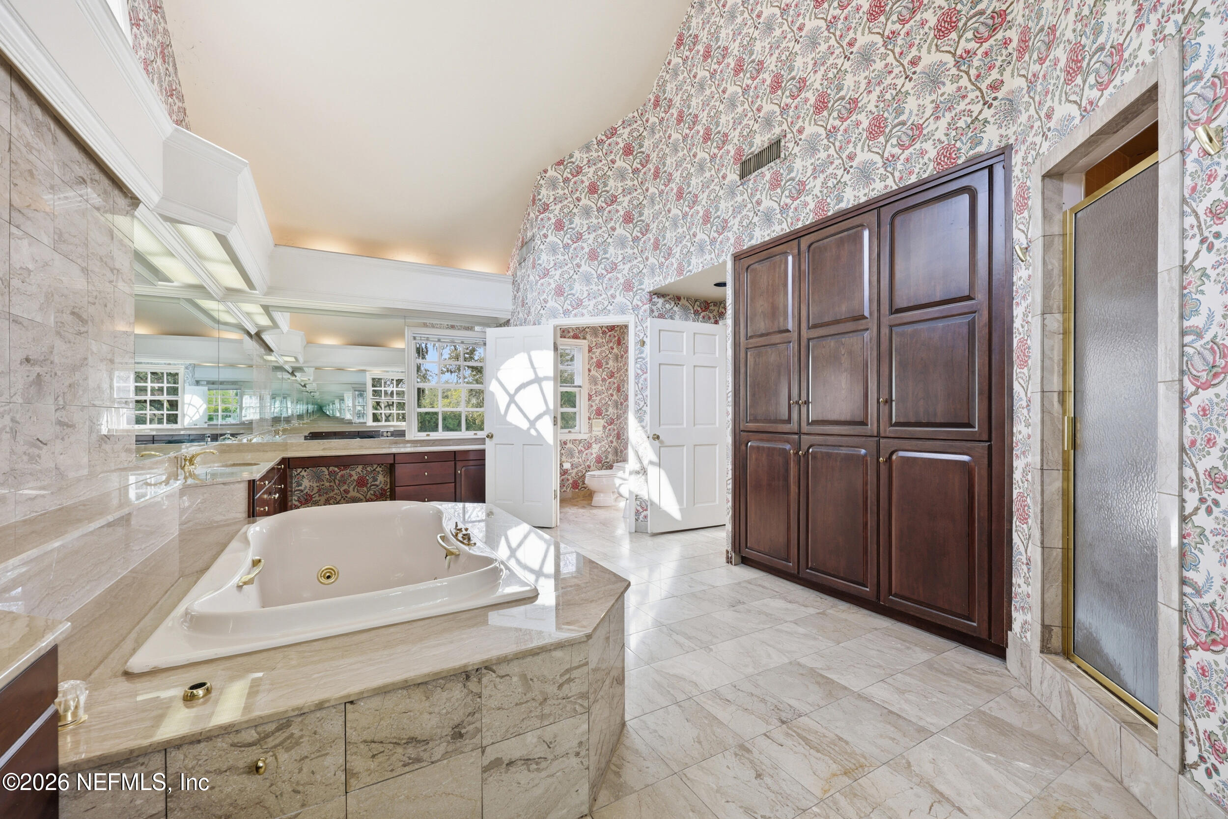 959 Maple Lane Jacksonville, FL 32207 - Photo 59 of 132 PRIMARY BATHROOM