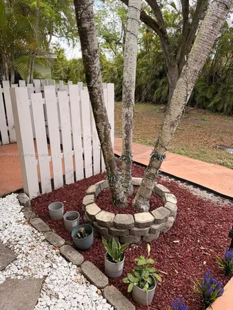$1,900 | 7220 Southgate Boulevard, Unit 7220, Tamarac, FL 33321