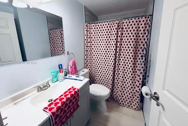 $1,900 | 7220 Southgate Boulevard, Unit 7220, Tamarac, FL 33321