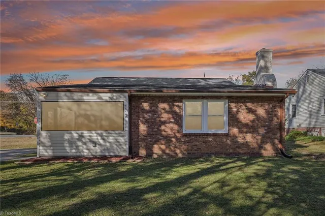 $270,000 | 1703 North Mebane Street, Burlington, NC 27217