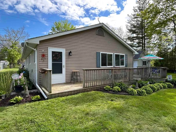 $300,000 | 7338 Southwood Road, Lexington, MI 48450