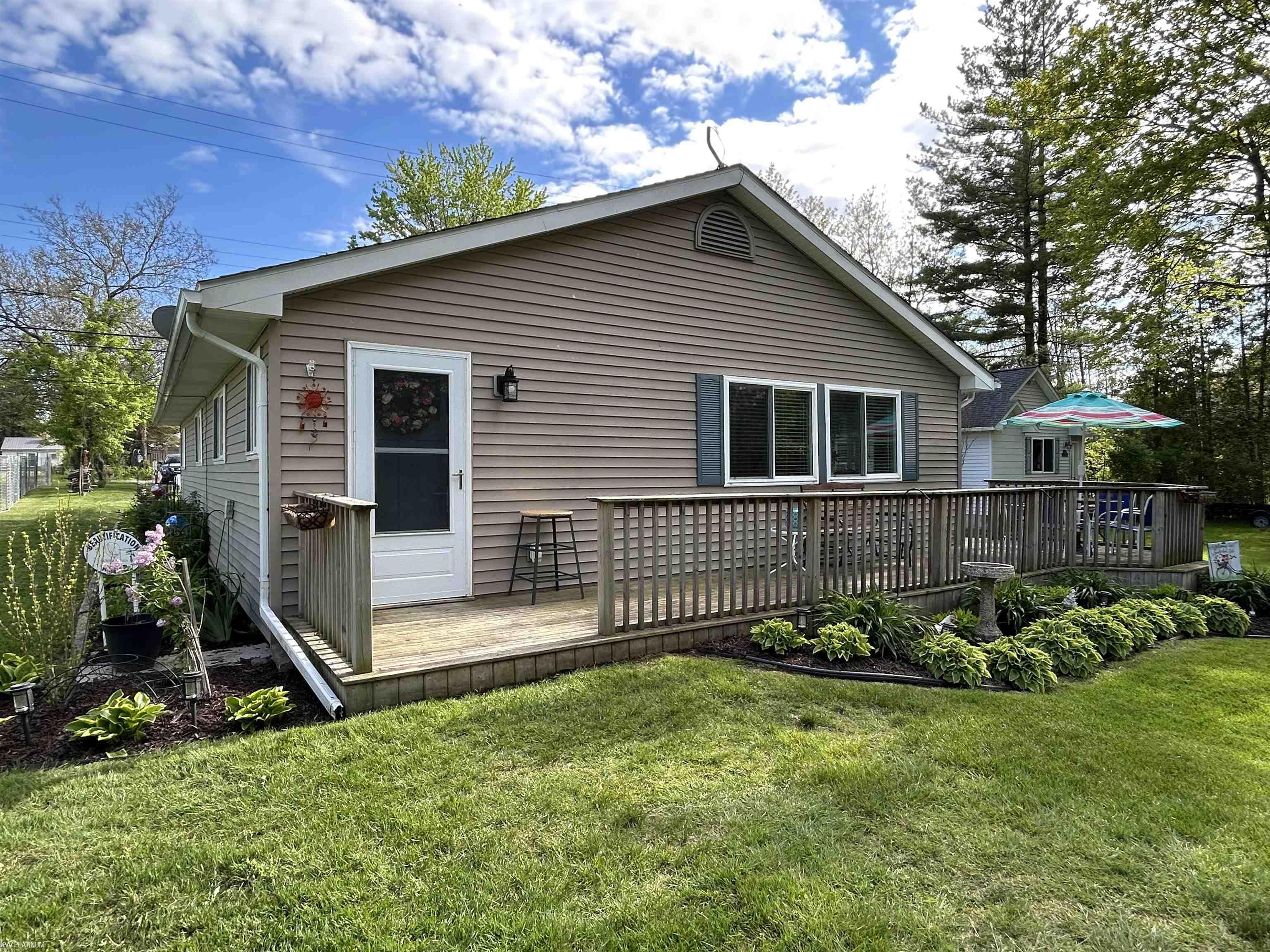 7338 Southwood Road Lexington, MI 48450 - Photo 1 of 31