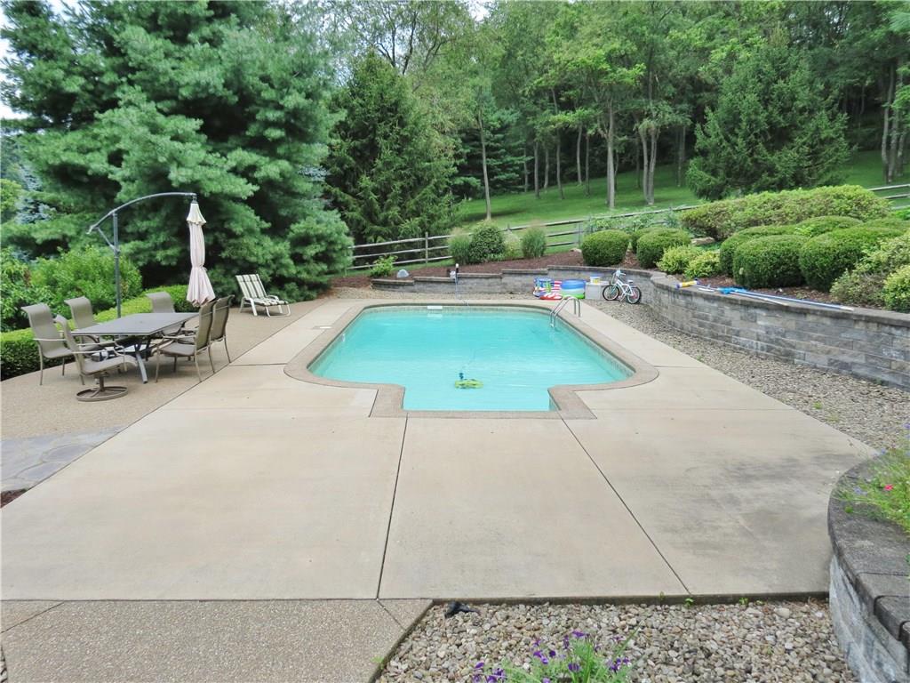 500 Davis School Road Washington, PA 15301 - Photo 19 of 25