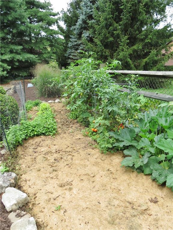 500 Davis School Road Washington, PA 15301 - Photo 24 of 25