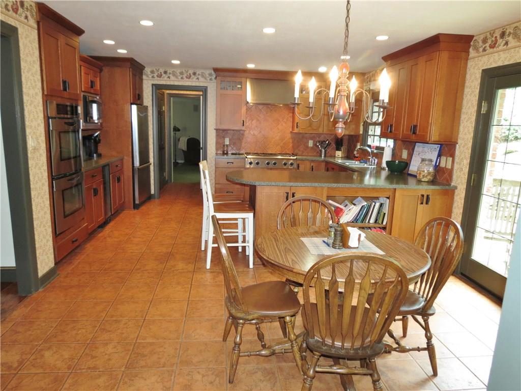 500 Davis School Road Washington, PA 15301 - Photo 6 of 25