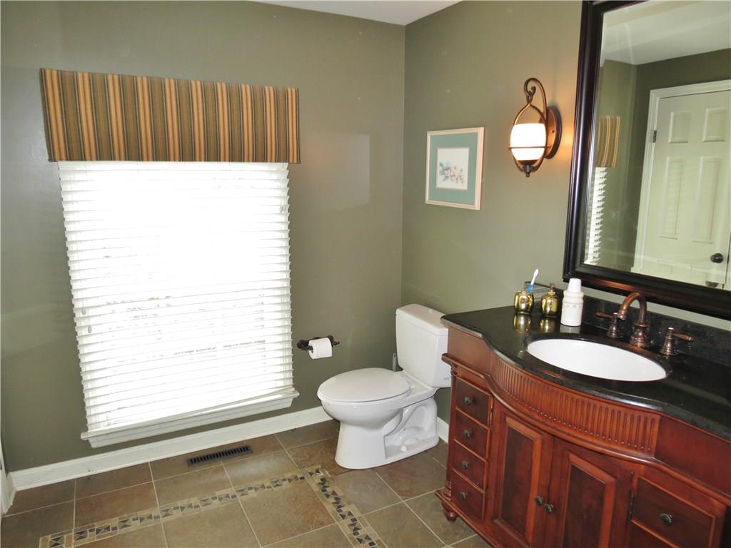 500 Davis School Road Washington, PA 15301 - Photo 10 of 25