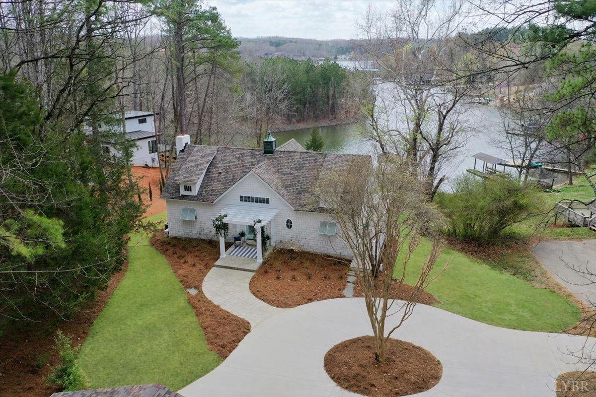 16414 Moneta Road Moneta, VA 24121 - Photo 2 of 96
