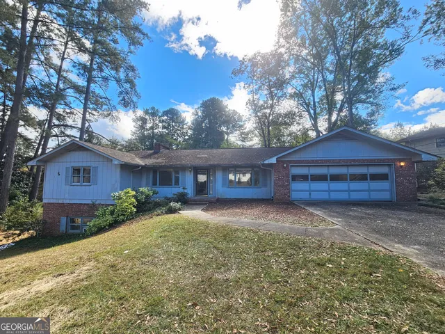 $2,200 | 96 Glencrest Drive, Toccoa, GA 30577