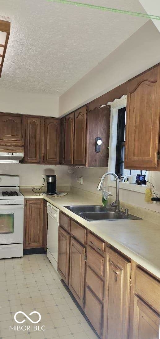 2009 Jason Drive Lebanon, IN 46052 - Photo 5 of 9