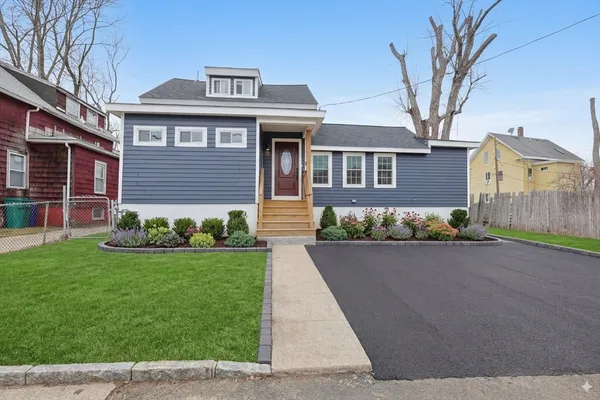 $484,900 | 3 Robert Street, Attleboro, MA 02703