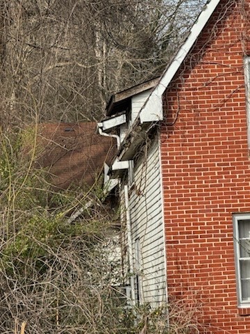 60 West Walnut Street Erin, TN 37061 - Photo 12 of 37