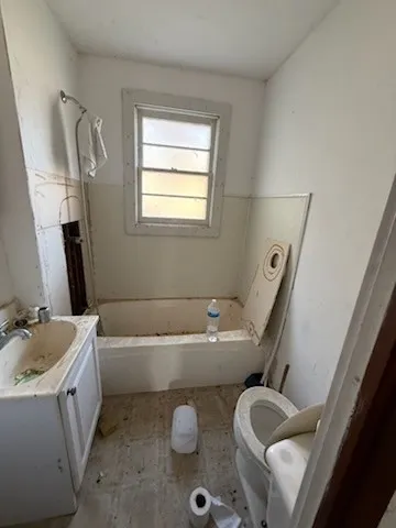 $69,900 | 60 West Walnut Street, Erin, TN 37061