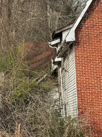 $69,900 | 60 West Walnut Street, Erin, TN 37061