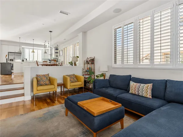 $1,450,000 | 305 Kansas Street, Unit D, El Segundo, CA 90245