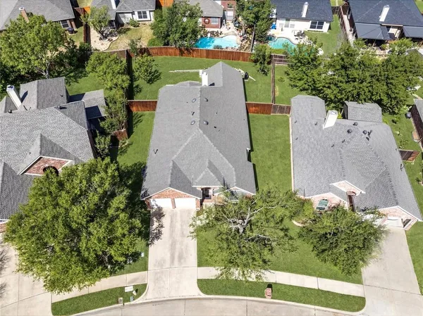 $425,000 | 6725 Woodcrest Lane, Sachse, TX 75048