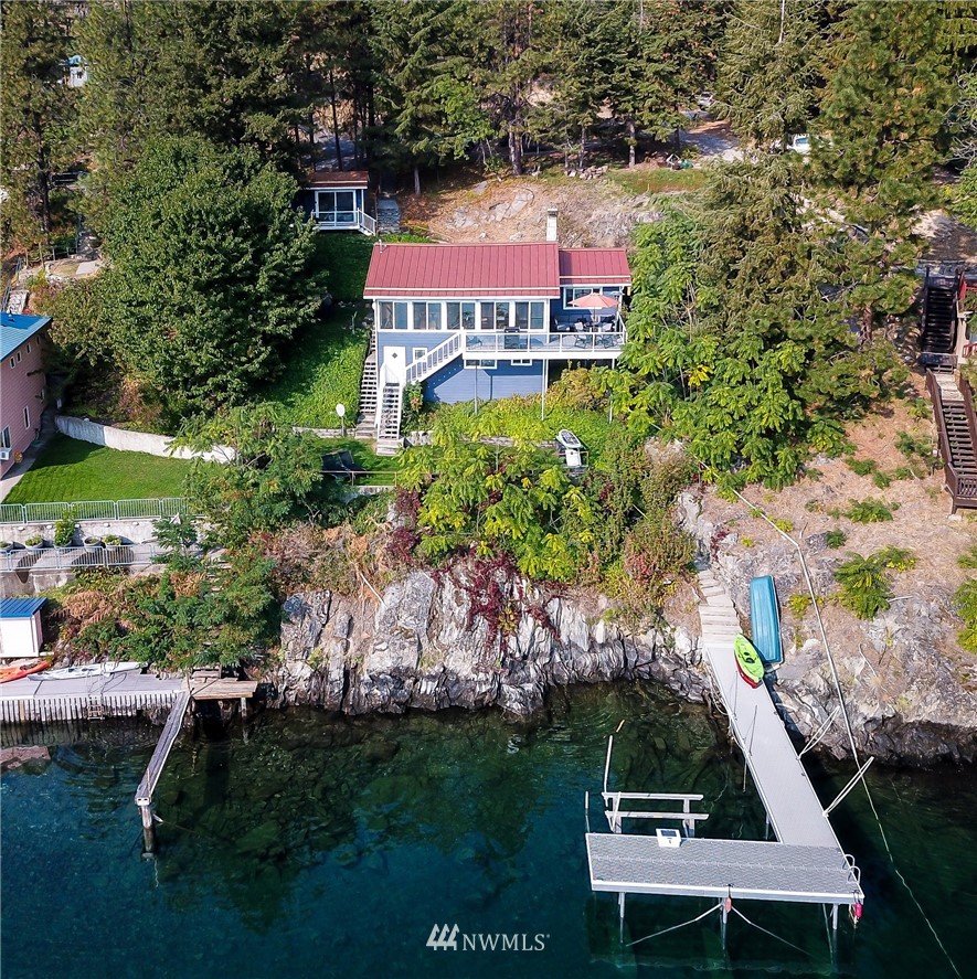 16578 South Lakeshore Road Chelan, WA 98816 - Photo 1 of 40 Gallery Image 1
